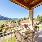 Pleiades Season Gems - Korinthos Stone Retreats Hotel Kalianoi