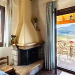 Pleiades Season Gems - Korinthos Stone Retreats Szálloda