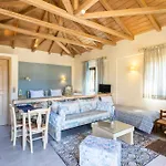 Pleiades Season Gems - Korinthos Stone Retreats Hotel Kalianoi