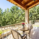 Pleiades Season Gems - Korinthos Stone Retreats Szálloda 3*