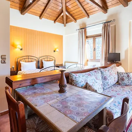 Pleiades Season Gems - Korinthos Stone Retreats 3*