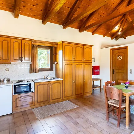 Hotel Pleiades Season Gems - Korinthos Stone Retreats 3*