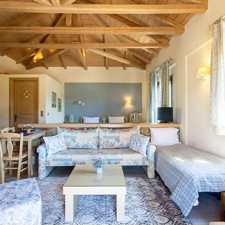 Pleiades Season Gems - Korinthos Stone Retreats 3* Kalianoi