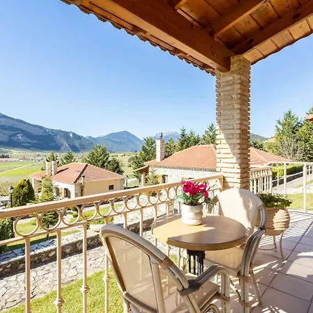 Pleiades Season Gems - Korinthos Stone Retreats Otel Kalianoi