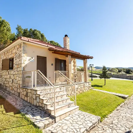 Pleiades Season Gems - Korinthos Stone Retreats 3*