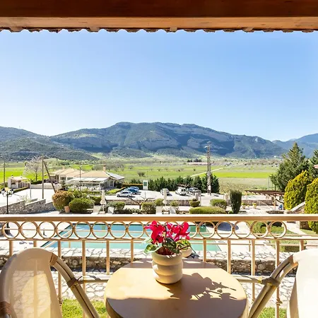 Pleiades Season Gems - Korinthos Stone Retreats 3* Kalianoi