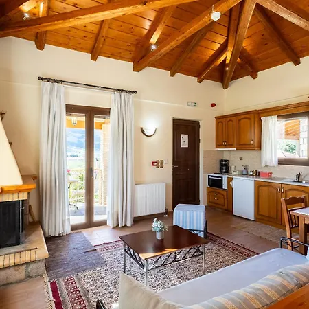 Hotel Pleiades Season Gems - Korinthos Stone Retreats 3*