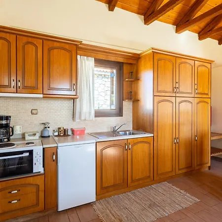 Pleiades Season Gems - Korinthos Stone Retreats Kalianoi
