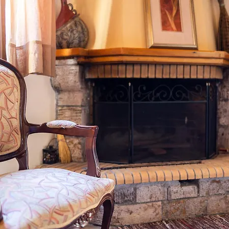 Pleiades Season Gems - Korinthos Stone Retreats 3* Kalianoi