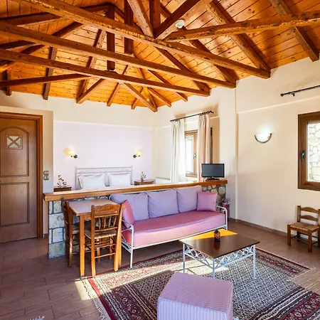 Pleiades Season Gems - Korinthos Stone Retreats 3*