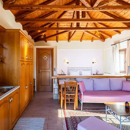 Otel Pleiades Season Gems - Korinthos Stone Retreats Kalianoi