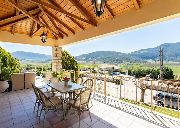 Отель Pleiades Season Gems - Korinthos Stone Retreats