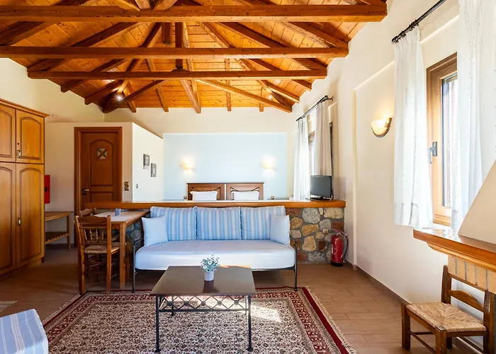 Hotel Pleiades Season Gems - Korinthos Stone Retreats Kalianoi