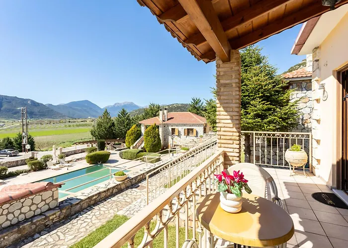 Pleiades Season Gems - Korinthos Stone Retreats Kalianoi