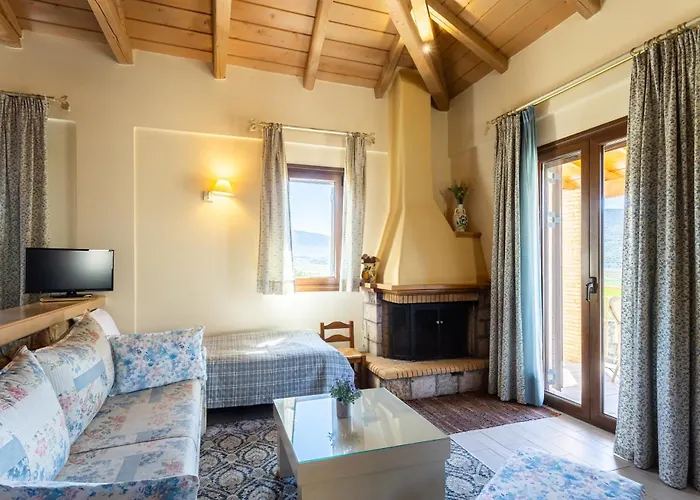 Pleiades Season Gems - Korinthos Stone Retreats Hotel