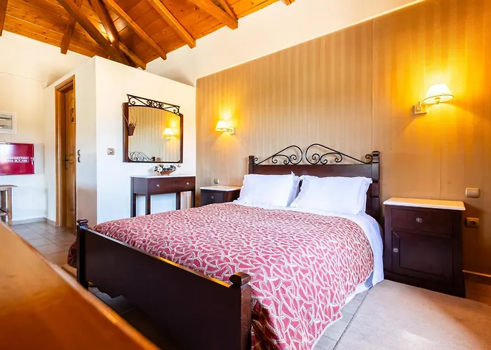 Pleiades Season Gems - Korinthos Stone Retreats Kalianoi