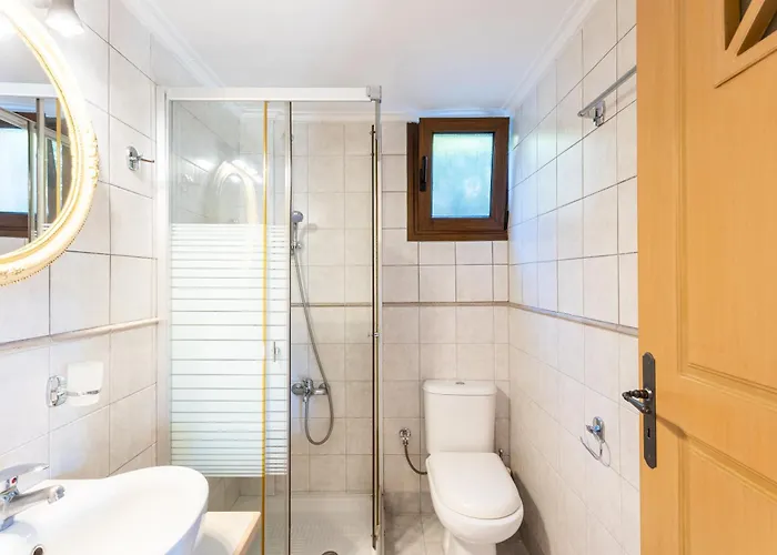 Pleiades Season Gems - Korinthos Stone Retreats 3* Kalianoi