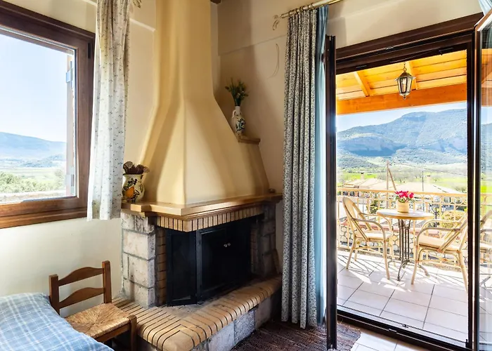 Pleiades Season Gems - Korinthos Stone Retreats Hotel