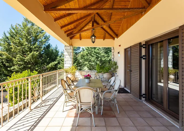 Pleiades Season Gems - Korinthos Stone Retreats Kalianoi