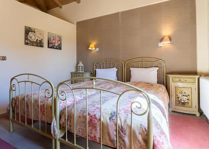 Pleiades Season Gems - Korinthos Stone Retreats 3* Kalianoi