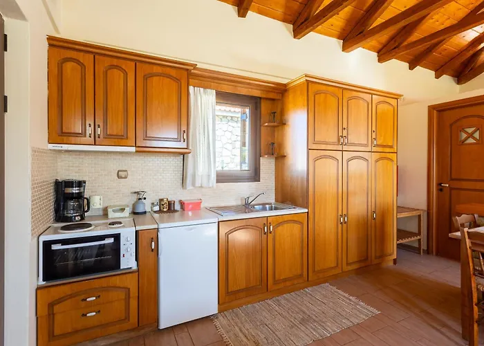 Pleiades Season Gems - Korinthos Stone Retreats Kalianoi