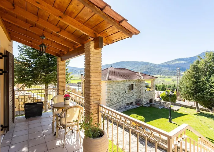 Pleiades Season Gems - Korinthos Stone Retreats Отель