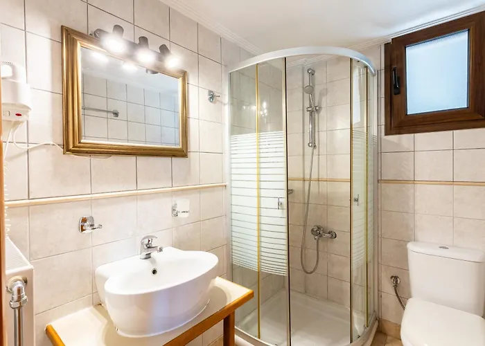 Pleiades Season Gems - Korinthos Stone Retreats Hotel Kalianoi